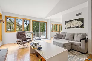 39 Brightwood Ln, West Hartford, CT 06110 - Photo 3