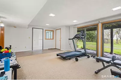 39 Brightwood Lane, West Hartford, CT 06110 - Photo 21