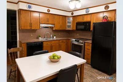 1080 Hoop Pole Road, Guilford, CT 06437 - Photo 7
