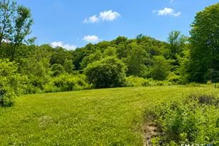 1080 Hoop Pole Rd, Guilford, CT 06437 - Photo 5