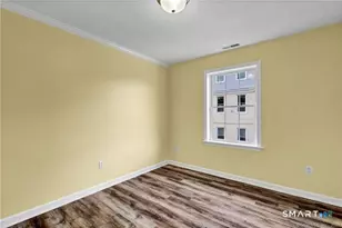 220 Alder St, Waterbury, CT 06708 - Photo 9