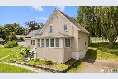 4 Gloria Road, Cromwell, CT 06416 - Photo 3