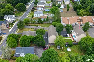 29 Town Hill Ave, Danbury, CT 06810 - Photo 7