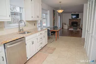 100 White Birch Dr, Guilford, CT 06437 - Photo 7