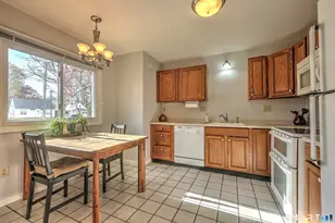510 E Main St, Stratford, CT 06614 - Photo 9
