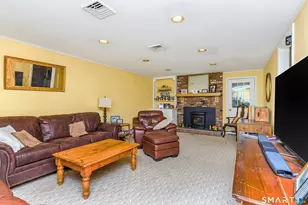 37 Country Ridge Dr, Monroe, CT 06468 - Photo 13