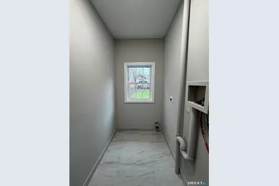 45-51 Cowles Street #45, Bridgeport, CT 06607 - Photo 27