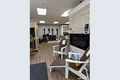 571 Broad Street, New London, CT 06320 - Photo 3