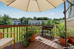 903 Larson Dr, Danbury, CT 06810 - Photo 15
