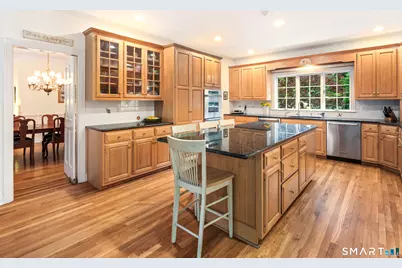235 Hawks Hill Road, New Canaan, CT 06840 - Photo 19