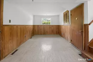 8 Stanwick Cir, Stamford, CT 06905 - Photo 11