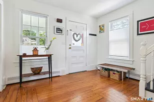 24 Warren Ave, Groton, CT 06355 - Photo 5