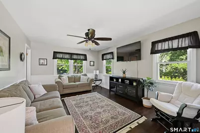 8 Winthrop Road, Bethel, CT 06801 - Photo 11