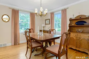 84 University Dr, Fairfield, CT 06824 - Photo 9