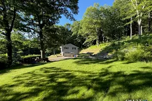 438 Hill Rd, Thomaston, CT 06787 - Photo 5