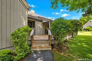 448 Hammerstone Ln, Stratford, CT 06614 - Photo 3