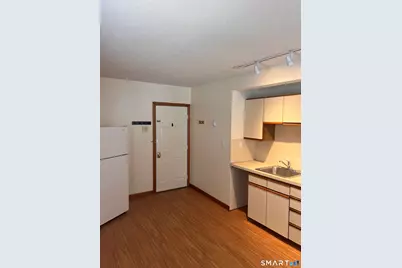 49 Ledyard Avenue #1, Groton, CT 06340 - Photo 3