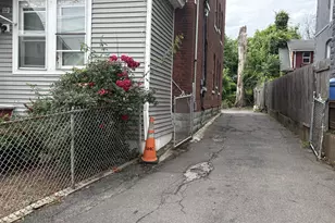 8 Erwin Pl, New Britain, CT 06051 - Photo 25