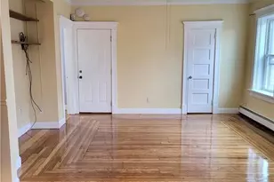 8 Erwin Pl, New Britain, CT 06051 - Photo 7