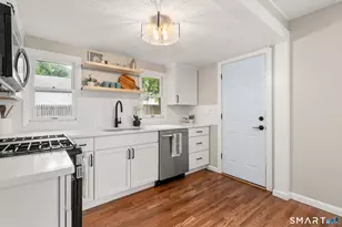 113 Branford St, Manchester, CT 06040 - Photo 5