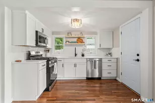 113 Branford St, Manchester, CT 06040 - Photo 3