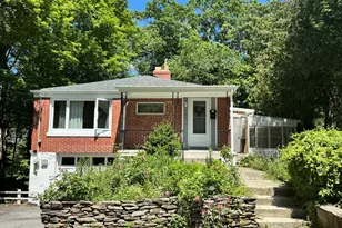 6 Willey St, Norwich, CT 06360 - Photo 1