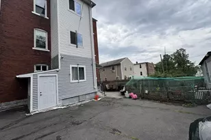 8 Erwin Pl, New Britain, CT 06051 - Photo 27