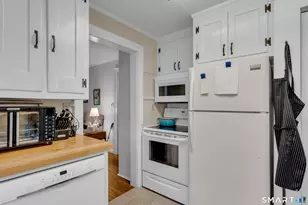 32 Summer St, Guilford, CT 06437 - Photo 17