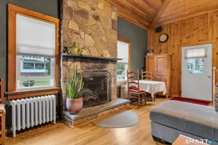 32 Summer St, Guilford, CT 06437 - Photo 7
