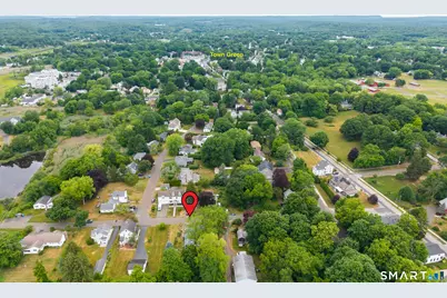 32 Summer Street, Guilford, CT 06437 - Photo 3