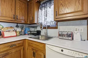 80 Lenox St, Manchester, CT 06040 - Photo 13