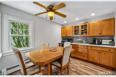 21 Friendly Road, Norwalk, CT 06851 - Photo 3