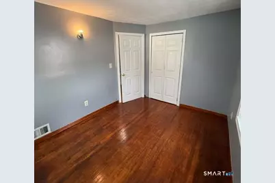 290 Priscilla Street, Bridgeport, CT 06610 - Photo 5