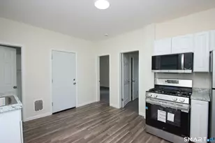 15 Walnut St, West Haven, CT 06516 - Photo 5