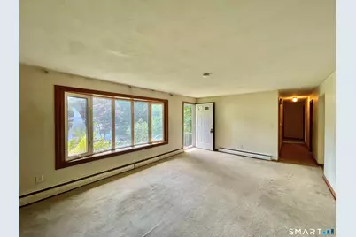 5 Cold Spring Circle, Shelton, CT 06484 - Photo 9