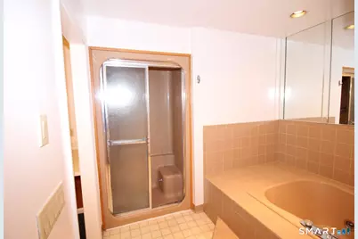 251 Seaside Avenue, Stamford, CT 06902 - Photo 15