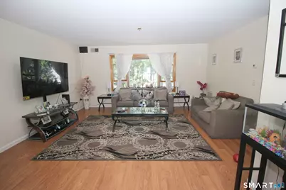 251 Seaside Avenue, Stamford, CT 06902 - Photo 5