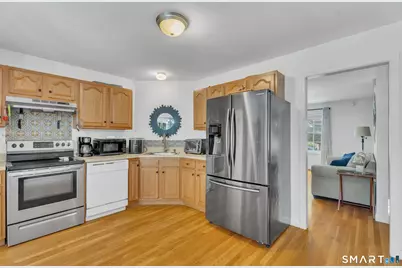 166 Hamden Avenue #4, Waterbury, CT 06704 - Photo 11