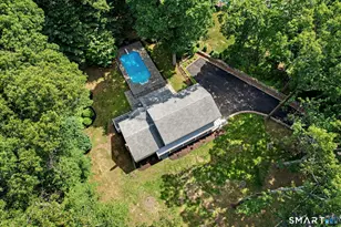 8 Live Oak Rd, Norwalk, CT 06851 - Photo 9