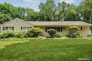 17 Pumpkin Ln, Norwalk, CT 06851 - Photo 1