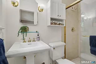 17 Pumpkin Ln, Norwalk, CT 06851 - Photo 25