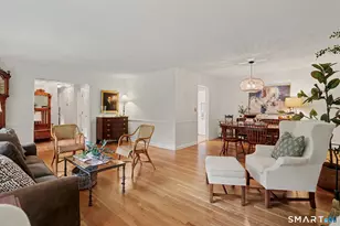 17 Pumpkin Ln, Norwalk, CT 06851 - Photo 5