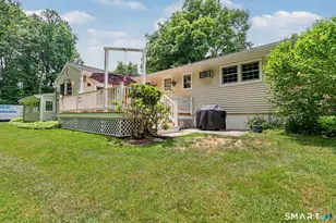17 Pumpkin Ln, Norwalk, CT 06851 - Photo 33