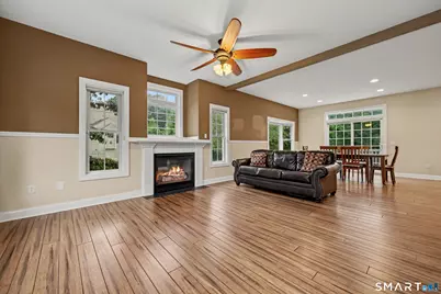 29 Evergreen Terrace, Seymour, CT 06483 - Photo 5