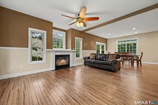 29 Evergreen Terrace, Seymour, CT 06483 - Photo 5