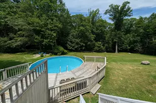 29 Evergreen Terrace, Seymour, CT 06483 - Photo 3