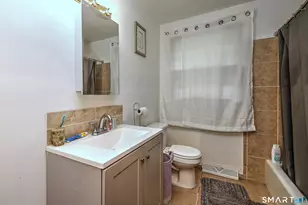 195 Emerald Pl, Stratford, CT 06614 - Photo 17