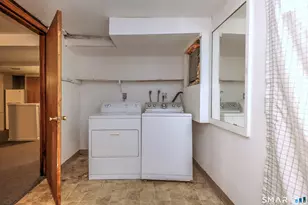 195 Emerald Pl, Stratford, CT 06614 - Photo 27