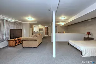 195 Emerald Pl, Stratford, CT 06614 - Photo 19