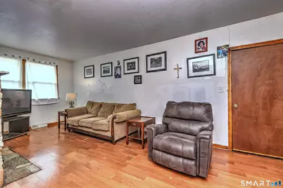 195 Emerald Place, Stratford, CT 06614 - Photo 9